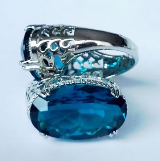 ANILLO GRANDE UNISEX ZAFIRO T 17 18 20