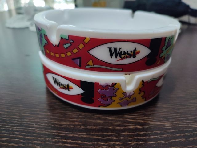 Dos ceniceros West vintage