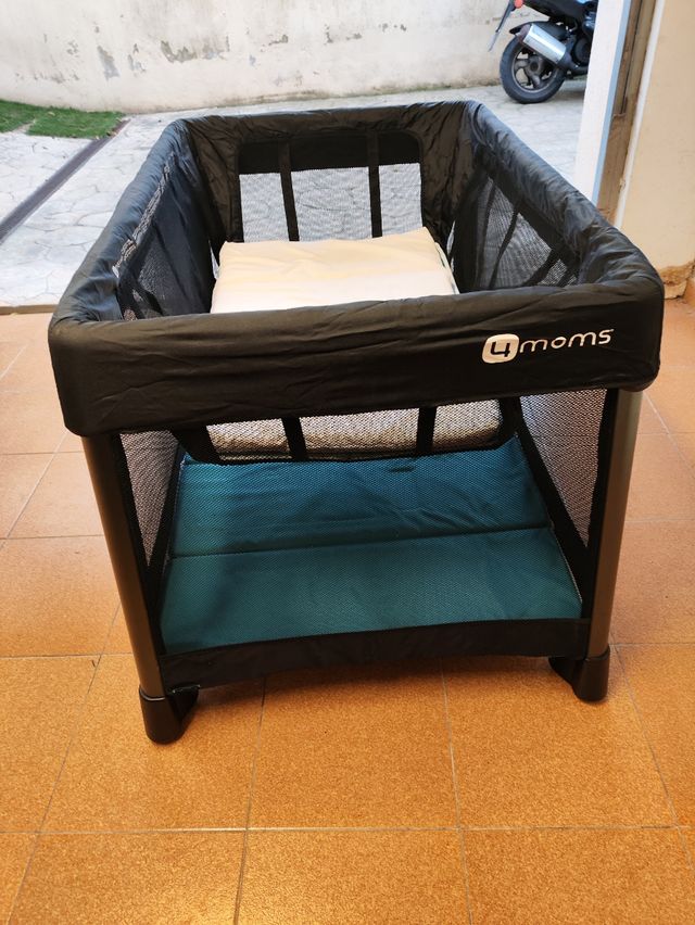 Parque-Cuna de viaje 4moms- breeze