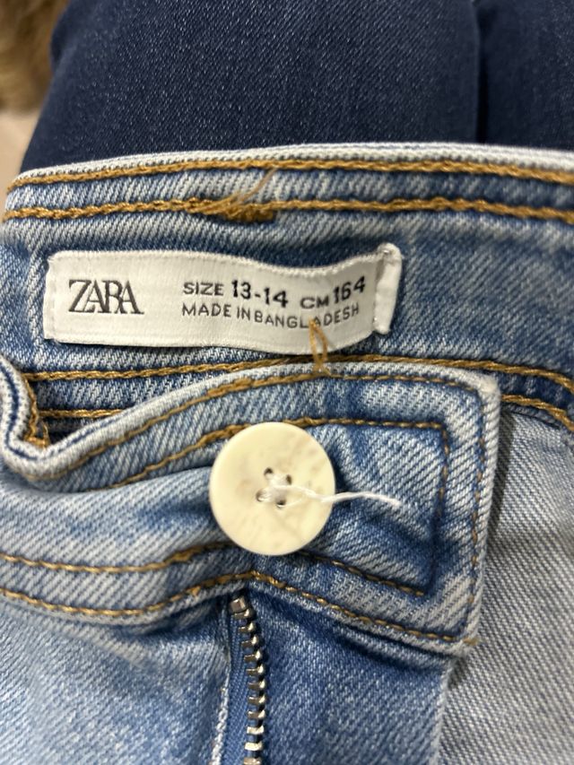 Pantalón vaquero Zara talla 14