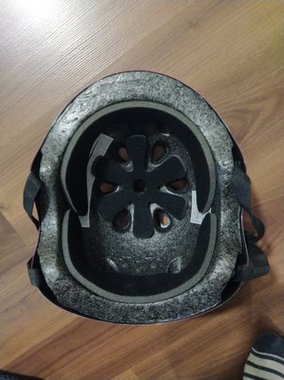 Casco patinaje bicicleta 