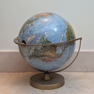 Globo Terráqueo Vintage