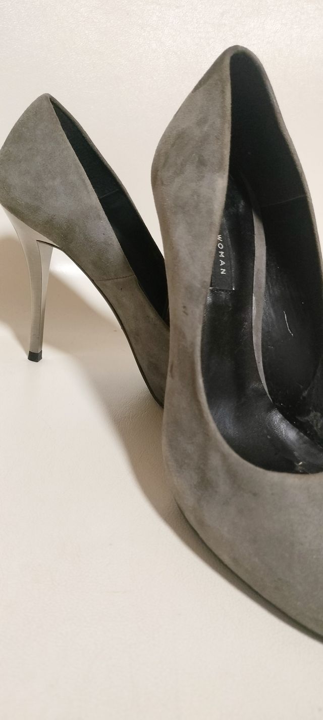 Zapatos salón grises Zara