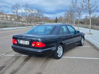 Mercedes-Benz Clase E 1998