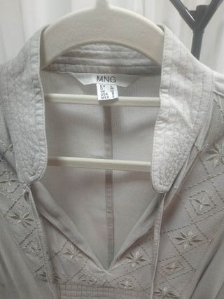 Mango Camisa bordada boho chic