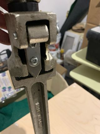 Apriscatole da banco professionale