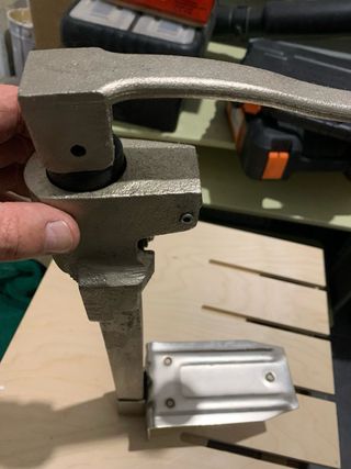 Apriscatole da banco professionale