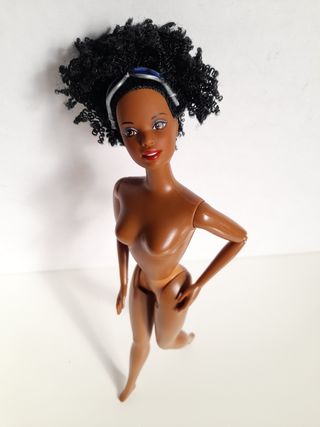Barbie Generation Girl: Nichelle 1998