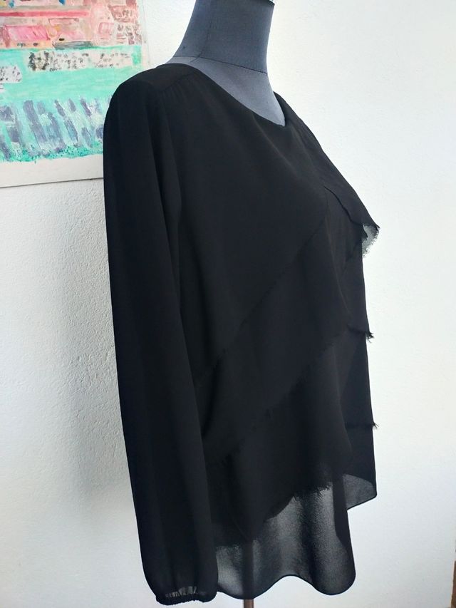 Blusa negra