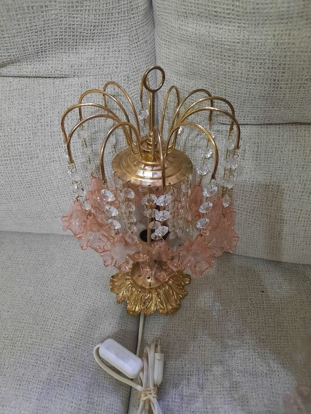 Lampara techo y mesa