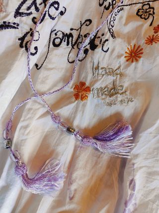 Blusa Desigual manga corta con bordados M
