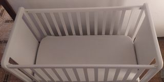 Cuna blanca en muy buen estado