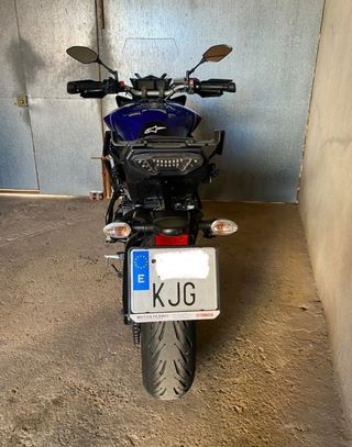 Motocicleta Yamaha MT09Tracer