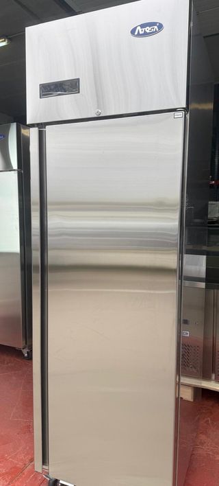 ARMARIO FRIGORIFICO INDUSTRIAL A ESTRENAR