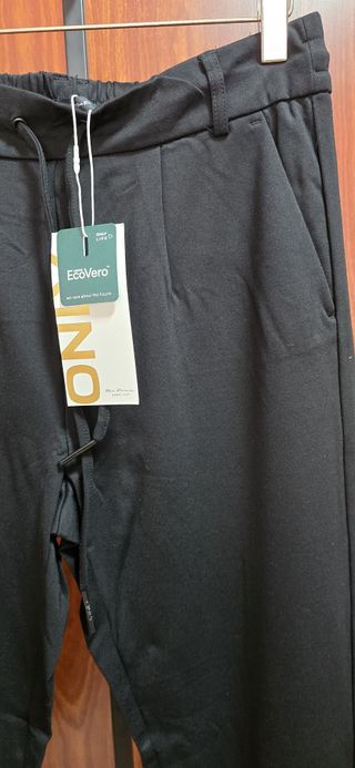 Pantalones Only EcoVero (2 con etiqueta y 1 sin)