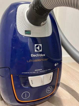 Aspirador de cable Electrolux 