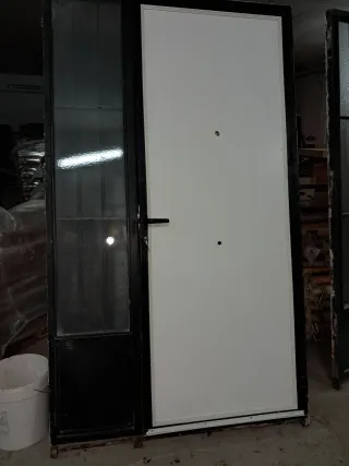 Puerta de entrada exterior