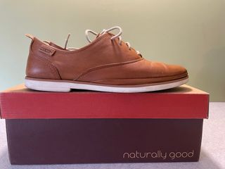 Zapatos mujer Pikolinos