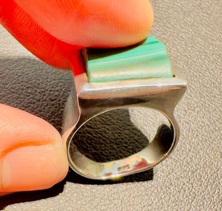 Sello o Anillo de unisex en plata con la malaquita