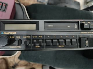 Radiocasett coche y porta CD