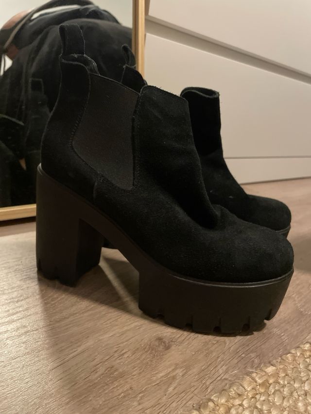 Botines negros plataforma
