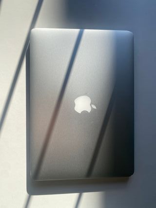 MacBook Pro (early 2015) 