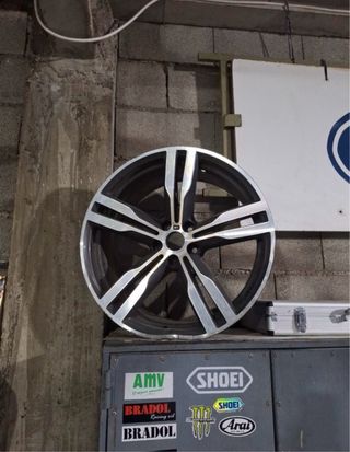 Llanta BMW 20" Original Pack M