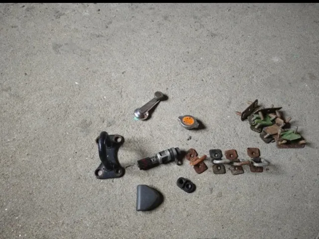 Plasticos y varios nissan patrol gr y60