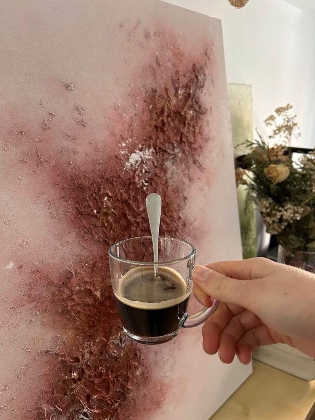 ALMA: Cuadro abstracto