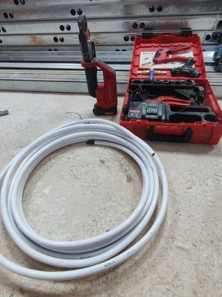 Instalación de agua fría y caliente