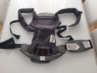 Mochila portabebes omny 360 cool de Ergobaby