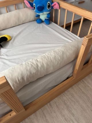 Cama montessori hecha a mano