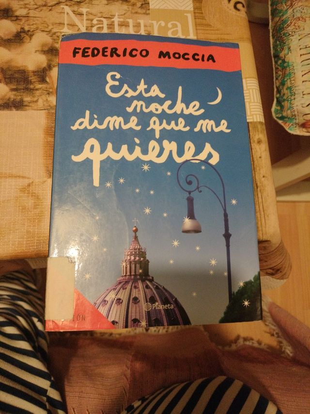 Esta noche dime que me quieres (Spanish Edition)