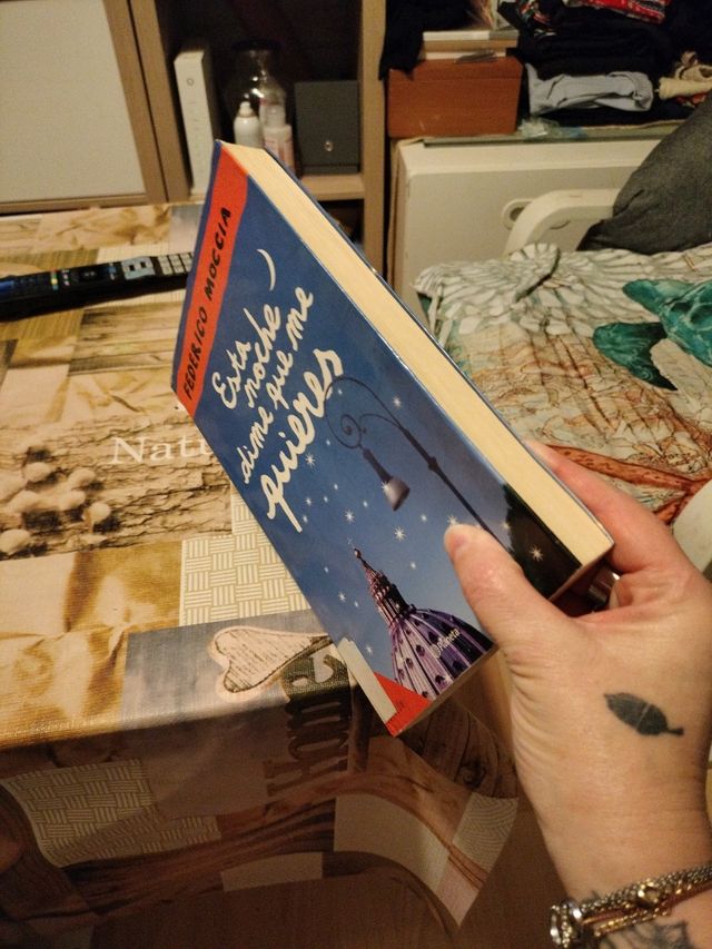 Esta noche dime que me quieres (Spanish Edition)