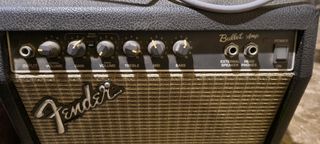 Amplificador Fender para guitarra