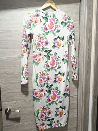 Vestido de flores para coctel