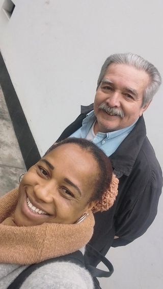 Cuidadora del adulto mayor y niños