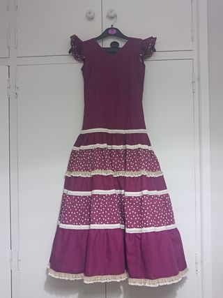 Traje de flamenca niña 8-9 años