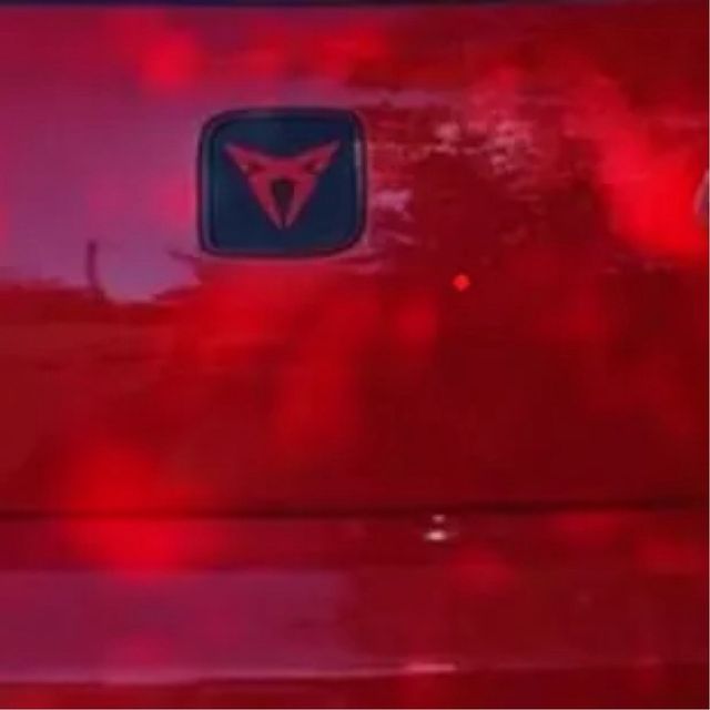 SEAT LEON MK2 1P LOGOTIPO CUPRA MALETERO