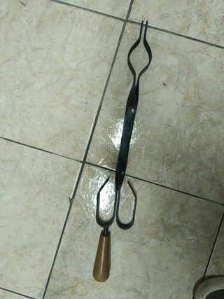 Ferramentas. Utensílios lareira.