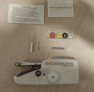 Maquina de coser de viaje