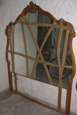 Espejo recibidor de madera tallada