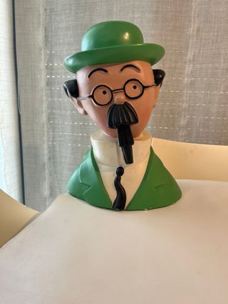  BUSTO DEL PROFESOR TORNASOL 