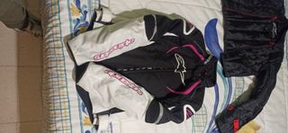 Vendo chaqueta alpinestar talla xs chica
