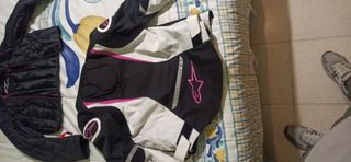 Vendo chaqueta alpinestar talla xs chica