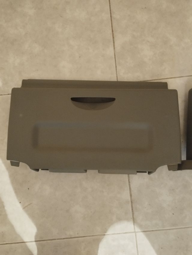 Embellecedores asiento Vivaro