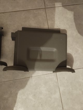Embellecedores asiento Vivaro