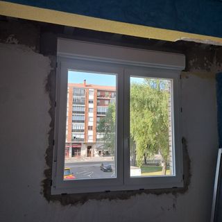 Colocación de puertas monoblock