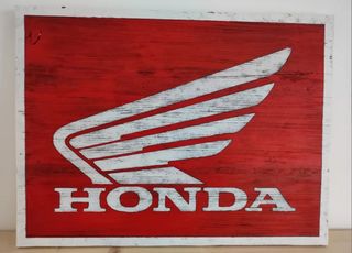 Cartel Honda en madera