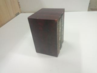 CAJA OCULTA EN LIBROS